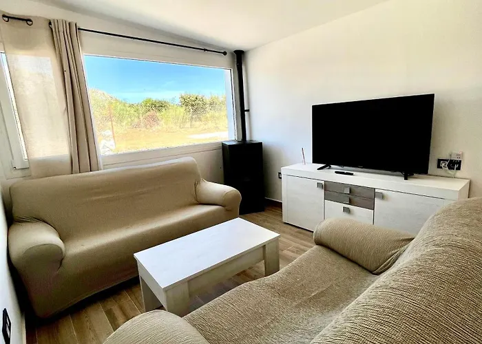 Salón acogedor en casa rural de Mérida